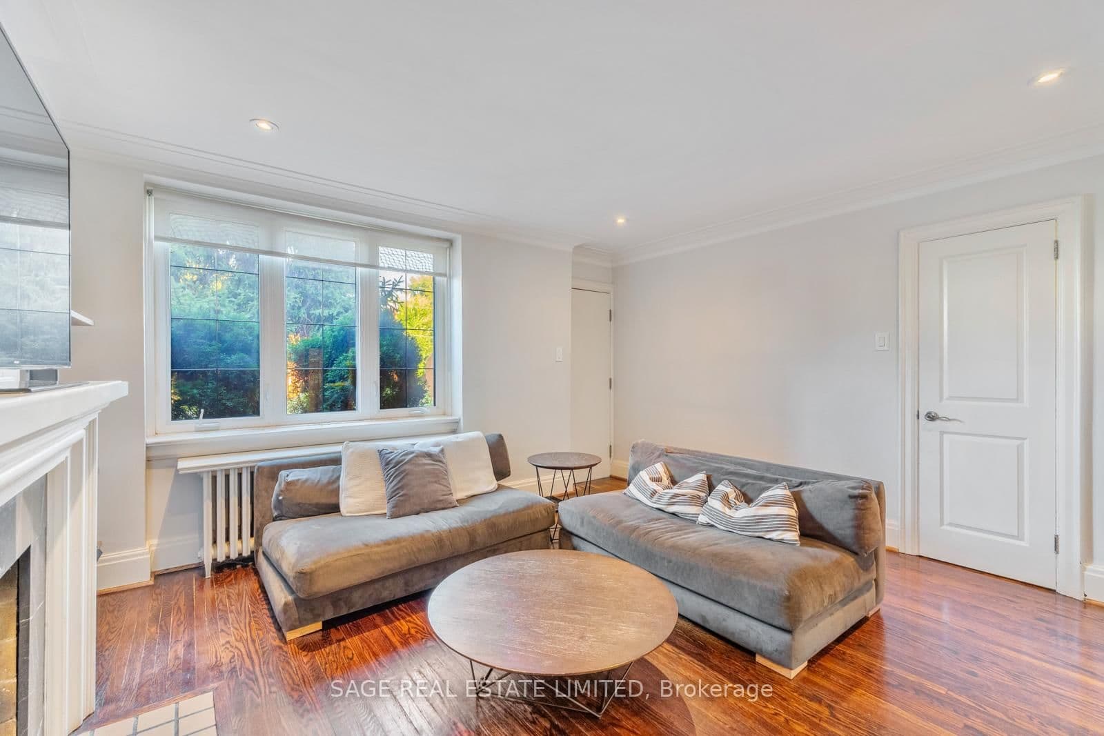 1208 Avenue Road thumbnail 21