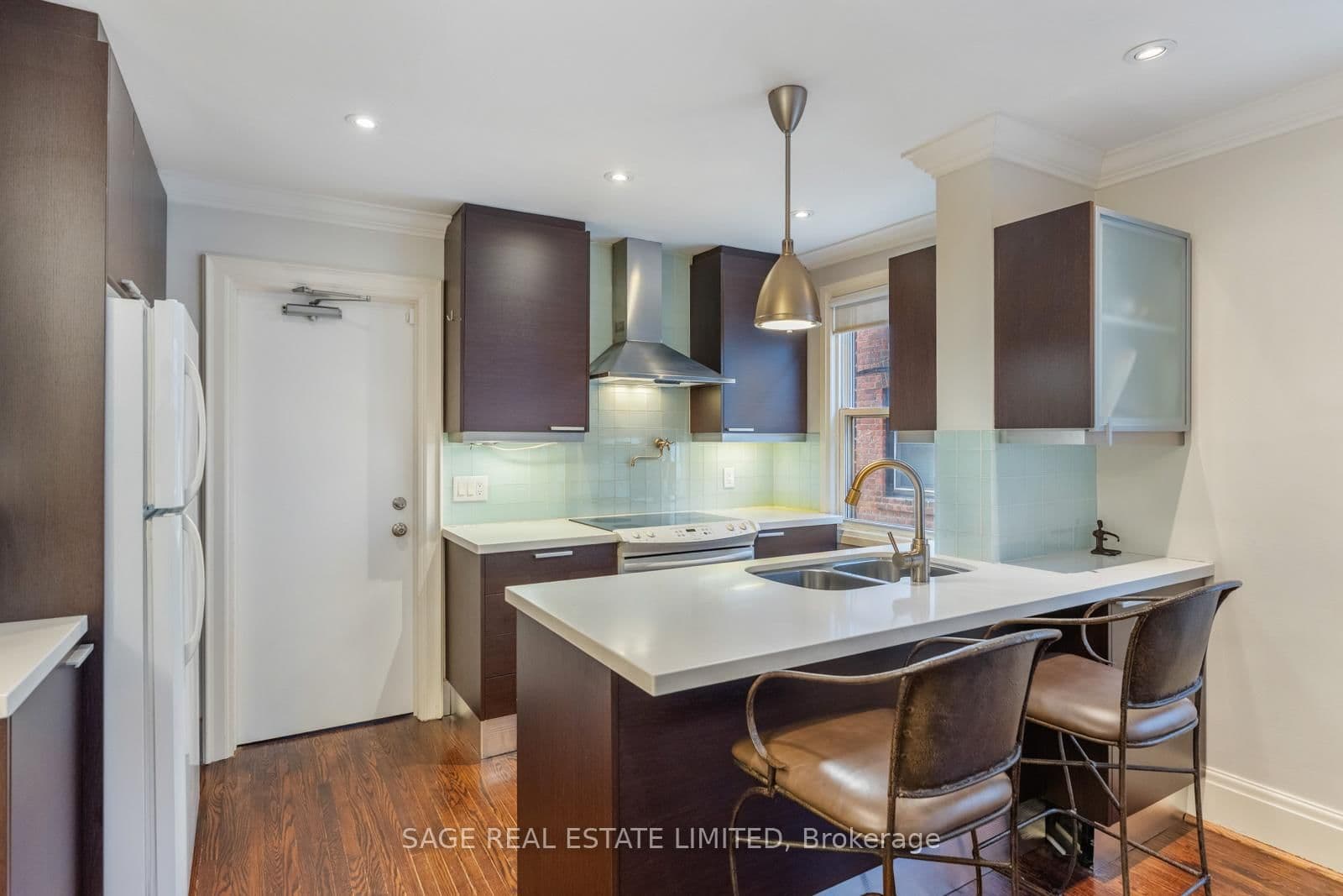 1208 Avenue Road thumbnail 23