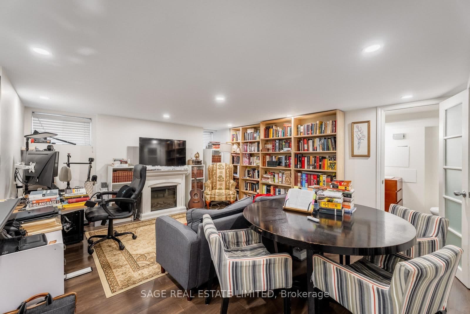 1208 Avenue Road thumbnail 35