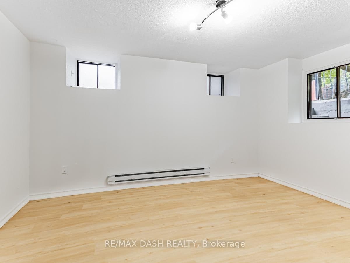 663 Huron Street, Unit B2 thumbnail 16