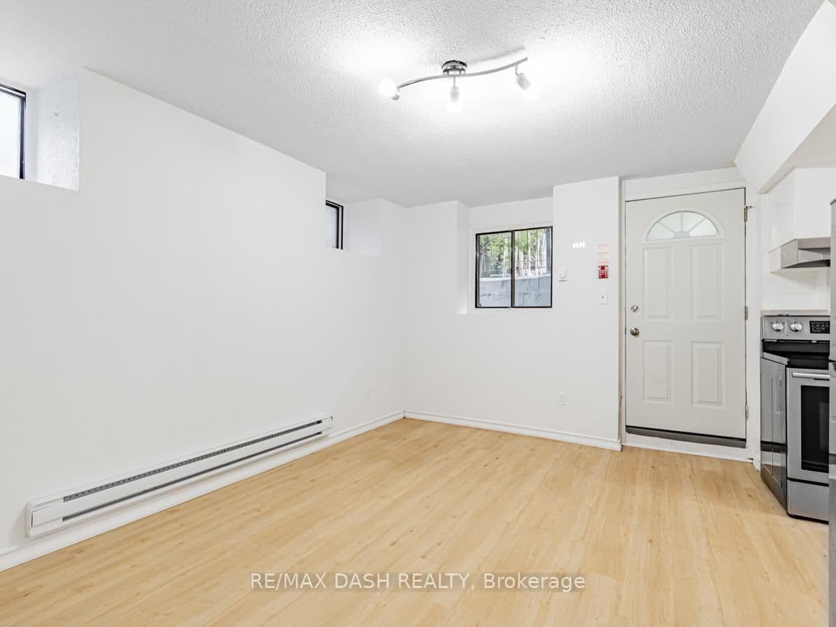 663 Huron Street, Unit B2 thumbnail 19