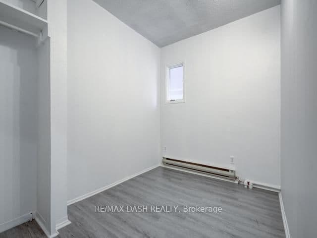661 Huron Street, Unit 105 thumbnail 8