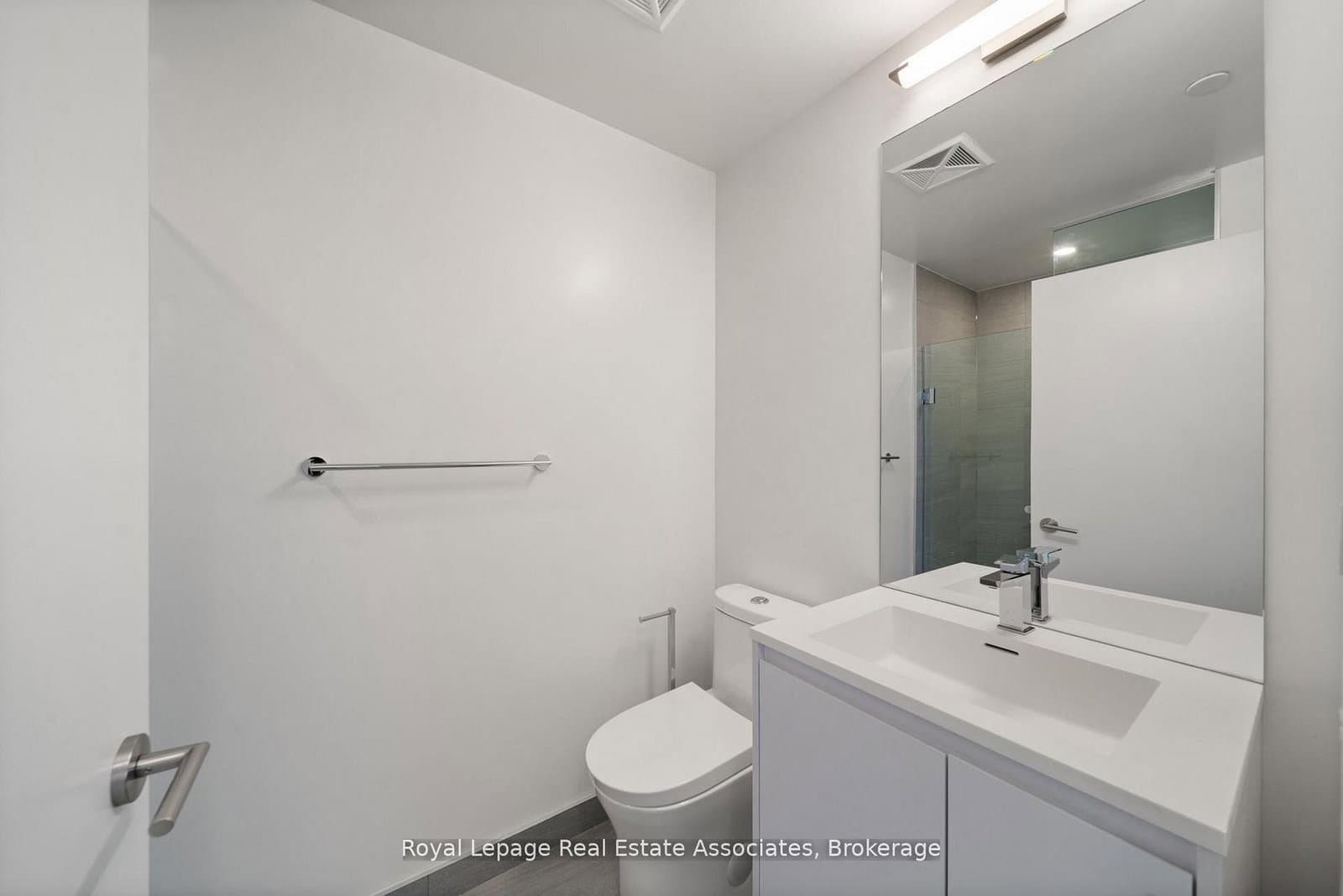 1 Quarrington Lane, Unit 1004 thumbnail 10