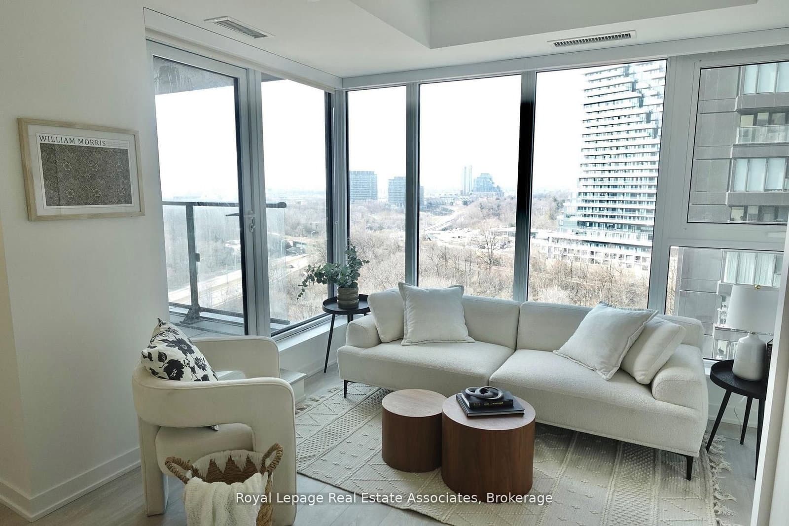 1 Quarrington Lane, Unit 1004 thumbnail 5