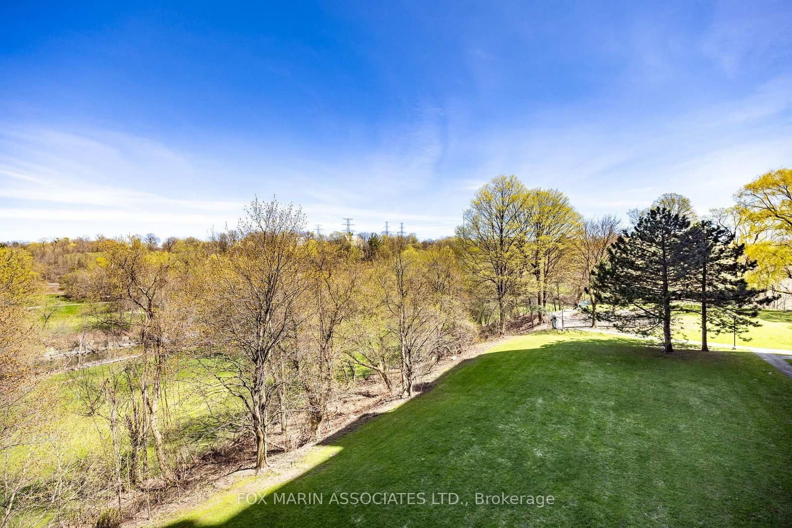 20 Edgecliff Golfway, Unit 312 thumbnail 13