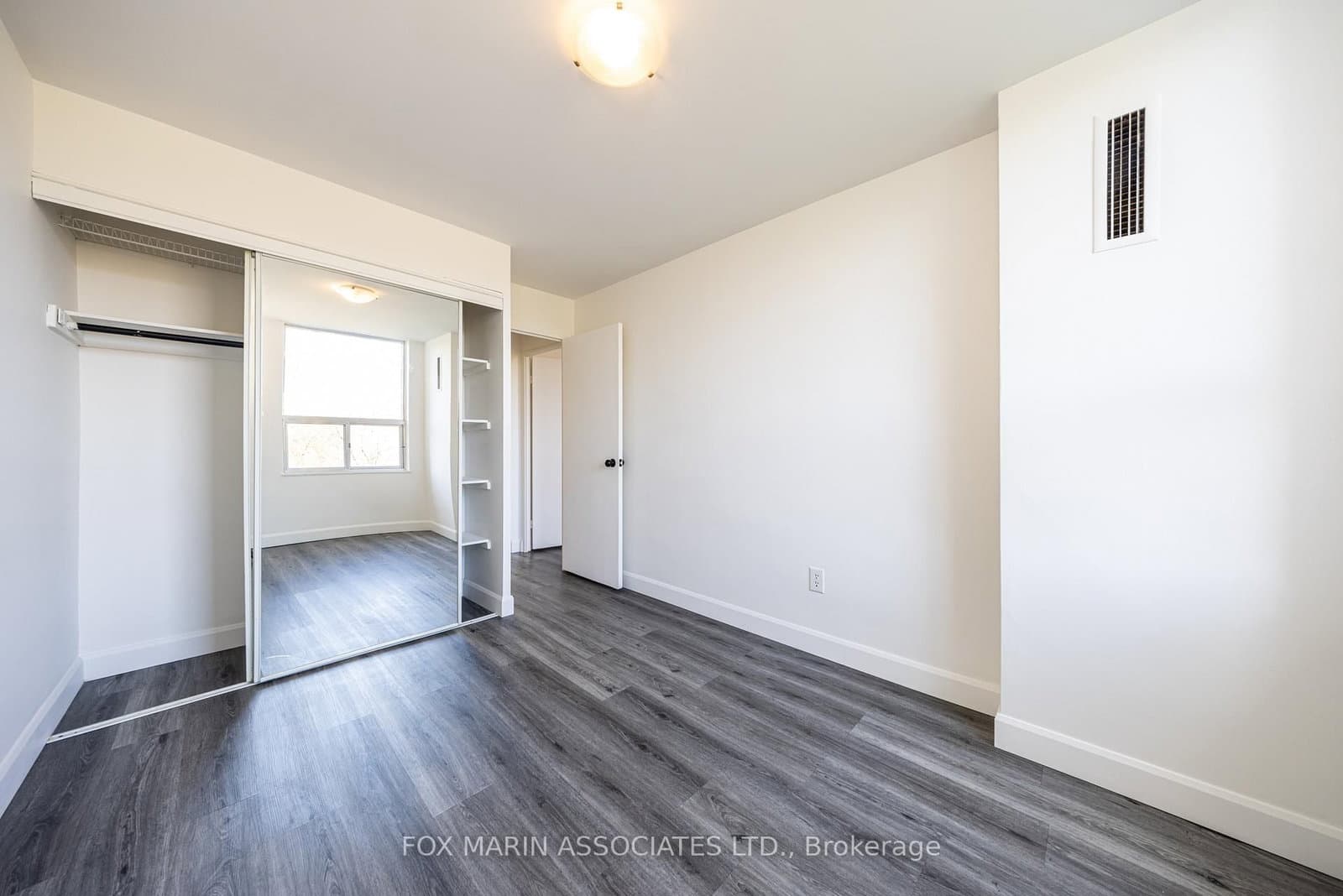 20 Edgecliff Golfway, Unit 312 thumbnail 27