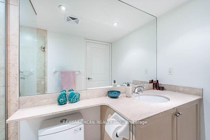 900 Mount Pleasant Road, Unit 426 thumbnail 22