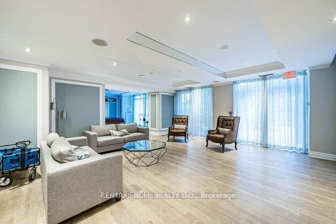 900 Mount Pleasant Road, Unit 426 thumbnail 31