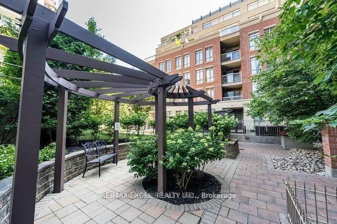900 Mount Pleasant Road, Unit 426 thumbnail 37