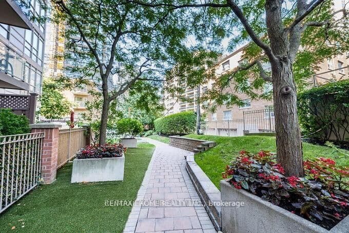 900 Mount Pleasant Road, Unit 426 thumbnail 38
