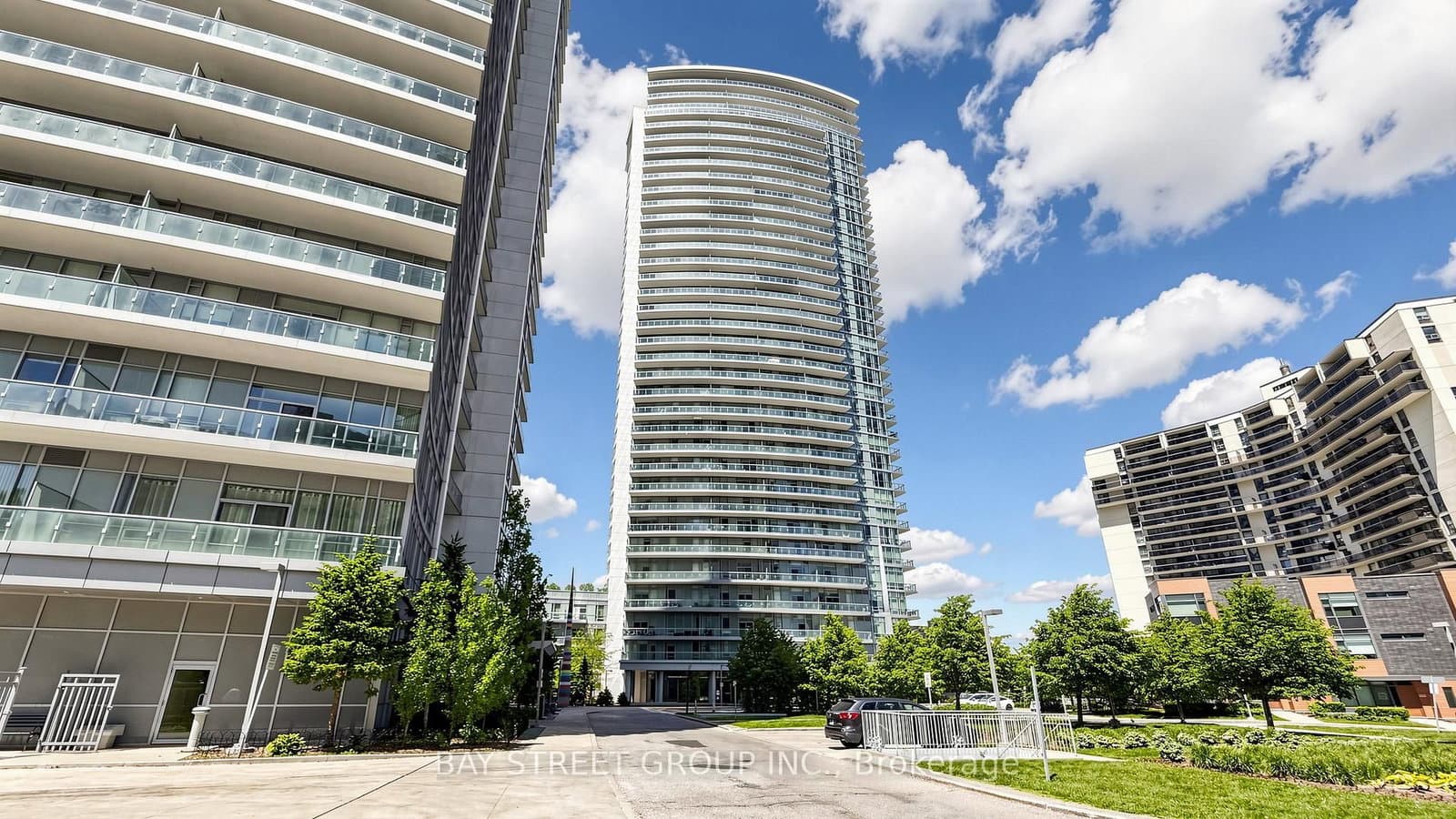 70 Forest Manor Road, Unit 2112 thumbnail 4