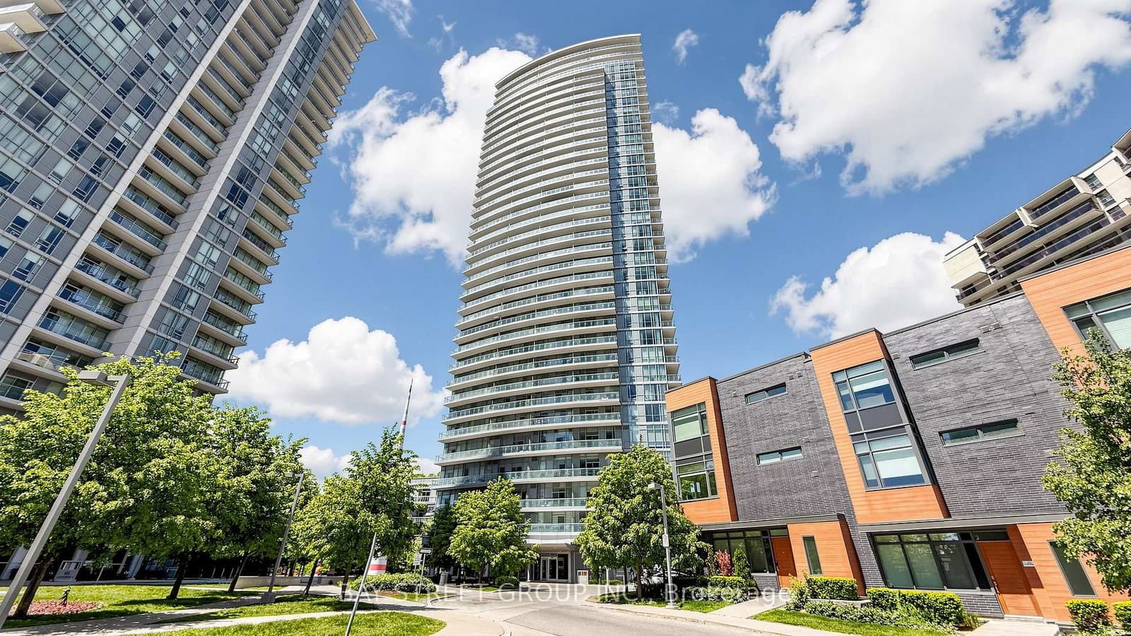 70 Forest Manor Road, Unit 2112 thumbnail 5
