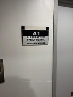 2760 Victoria Park Avenue, Unit 201 thumbnail 2
