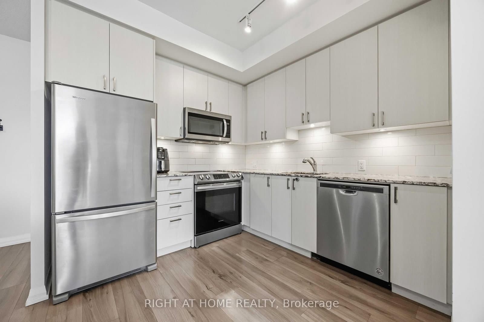 60 Ann Oreilly Road, Unit 458 thumbnail 13