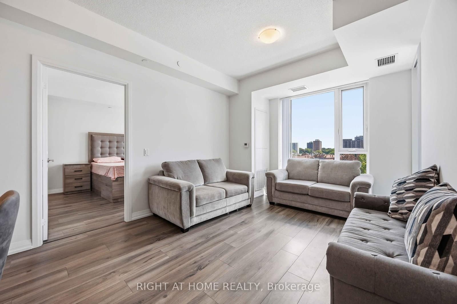 60 Ann Oreilly Road, Unit 458 thumbnail 4