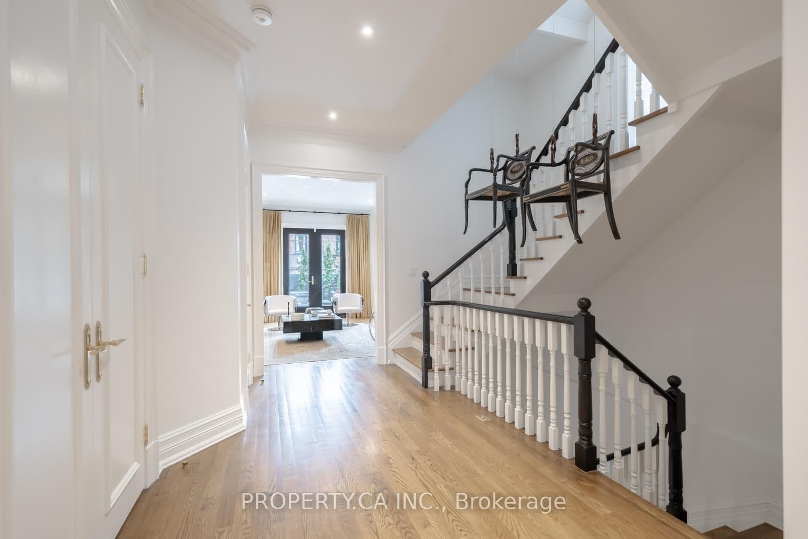 43 Bernard Avenue thumbnail 13