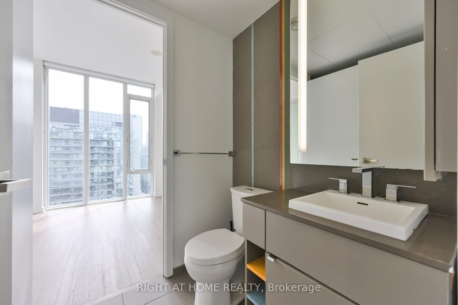 101 Peter Street W, Unit 3903 thumbnail 17