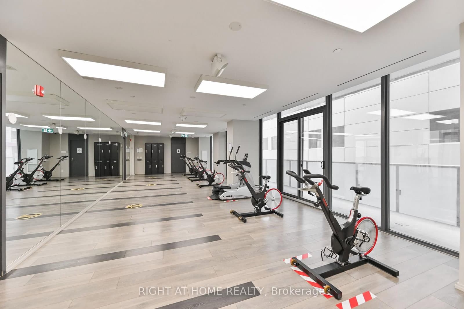 101 Peter Street W, Unit 3903 thumbnail 27