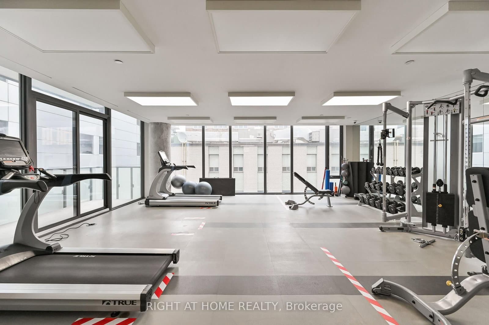 101 Peter Street W, Unit 3903 thumbnail 28