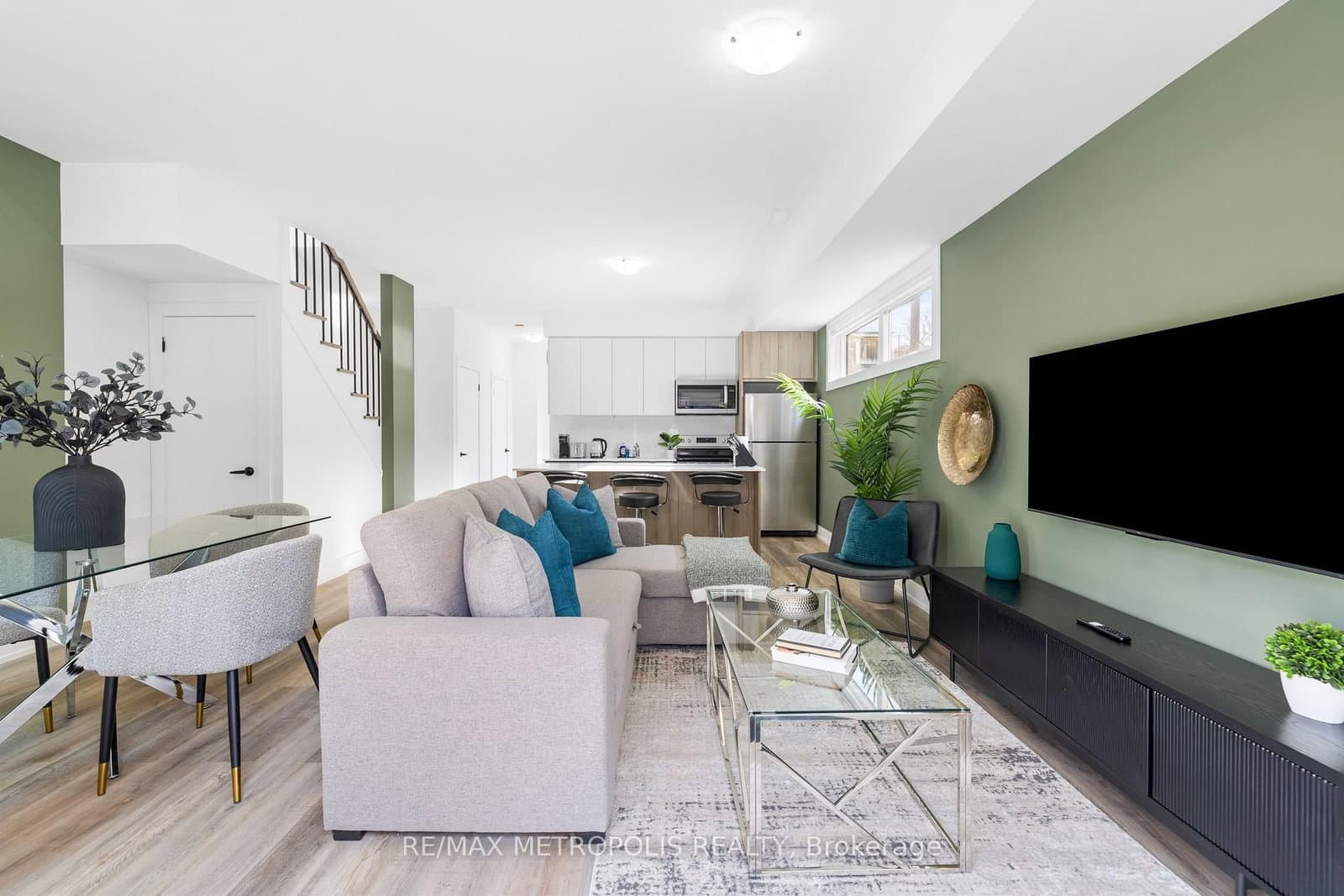 447 Lansdowne Avenue, Unit Laneway thumbnail 4