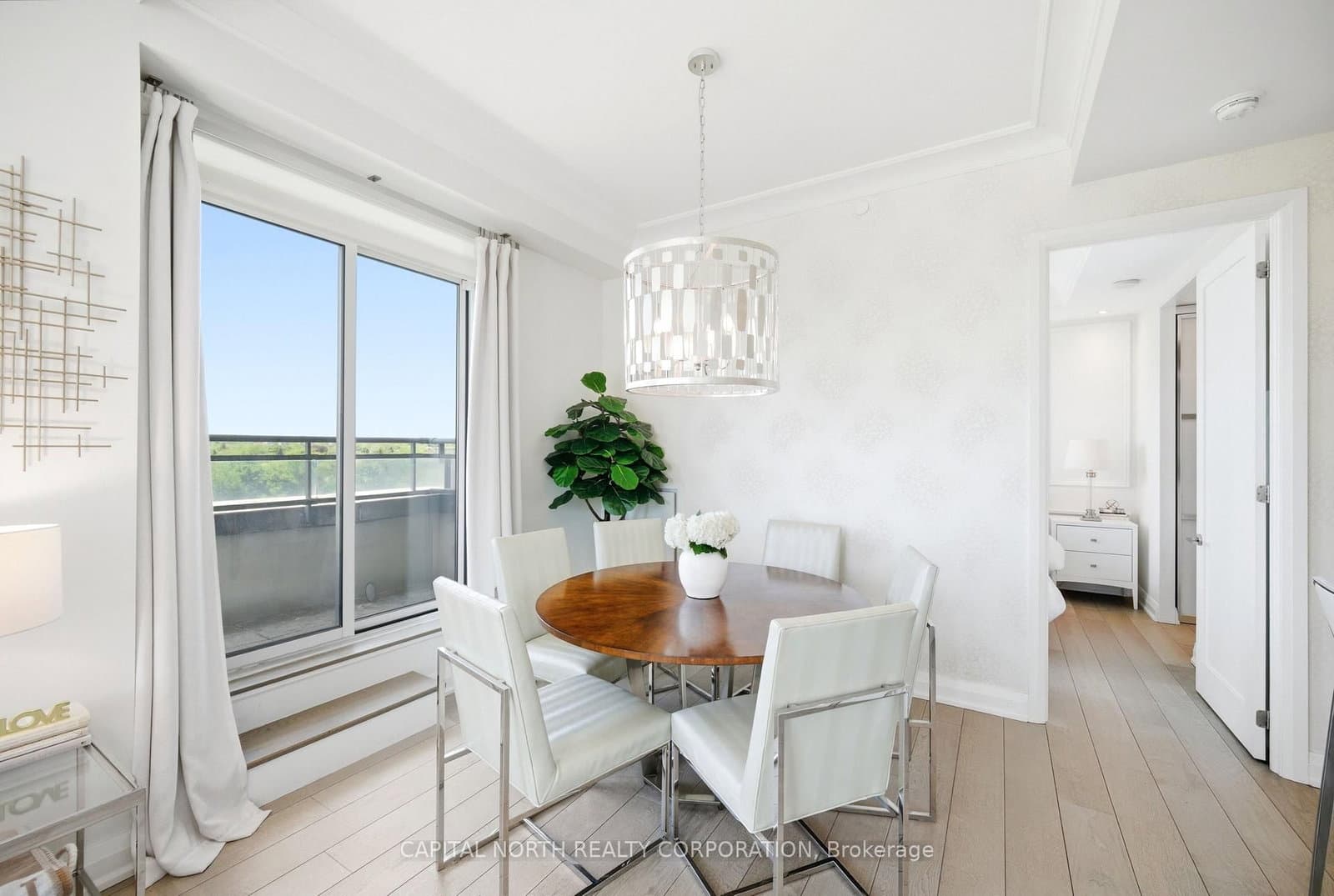 23 Glebe Road W, Unit 804 thumbnail 13