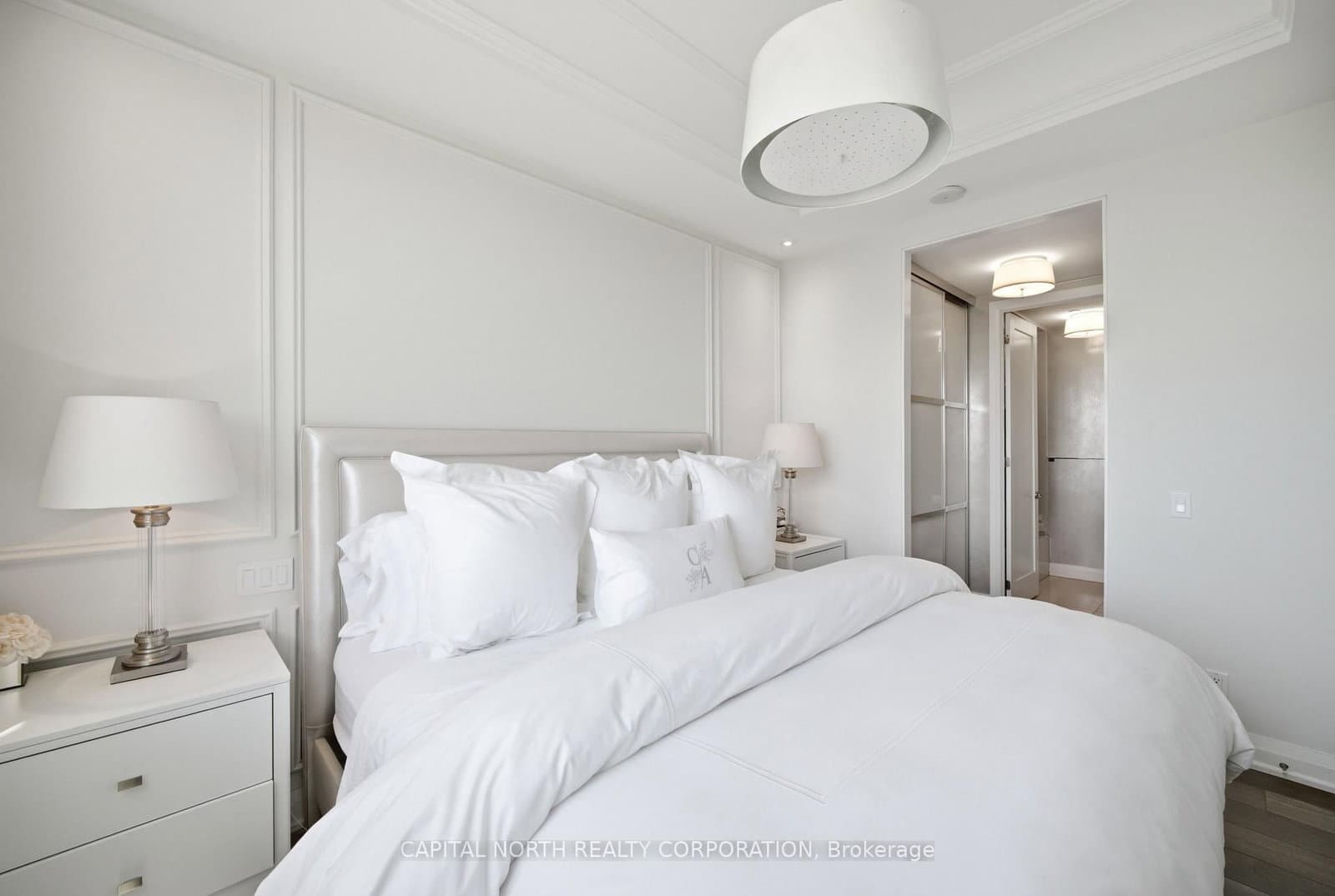 23 Glebe Road W, Unit 804 thumbnail 18