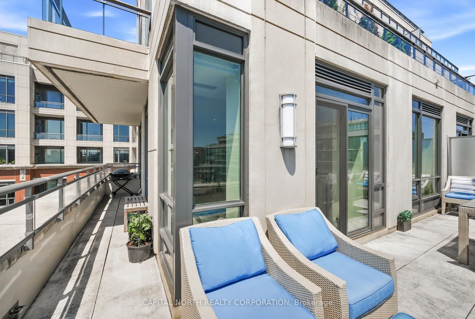 23 Glebe Road W, Unit 804 thumbnail 26