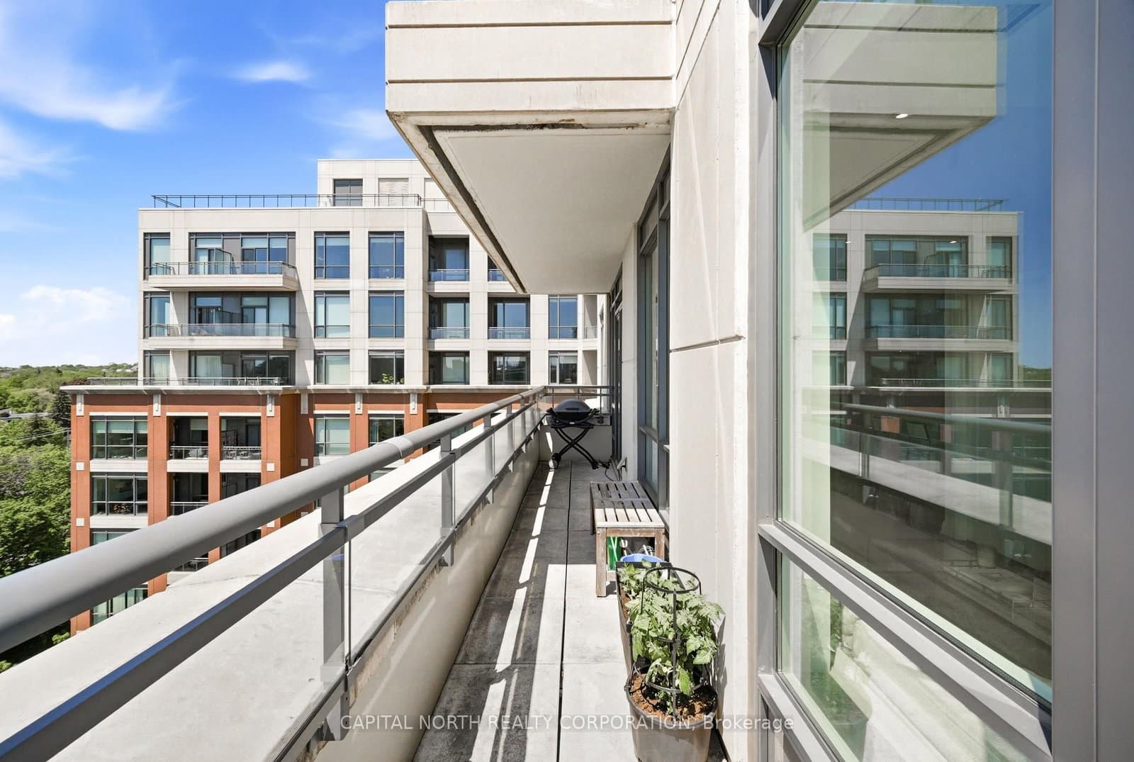 23 Glebe Road W, Unit 804 thumbnail 27