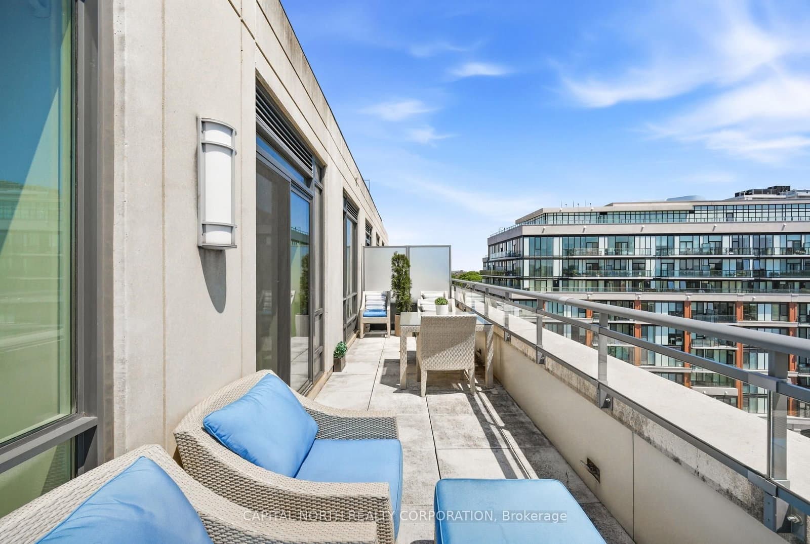23 Glebe Road W, Unit 804 thumbnail 30