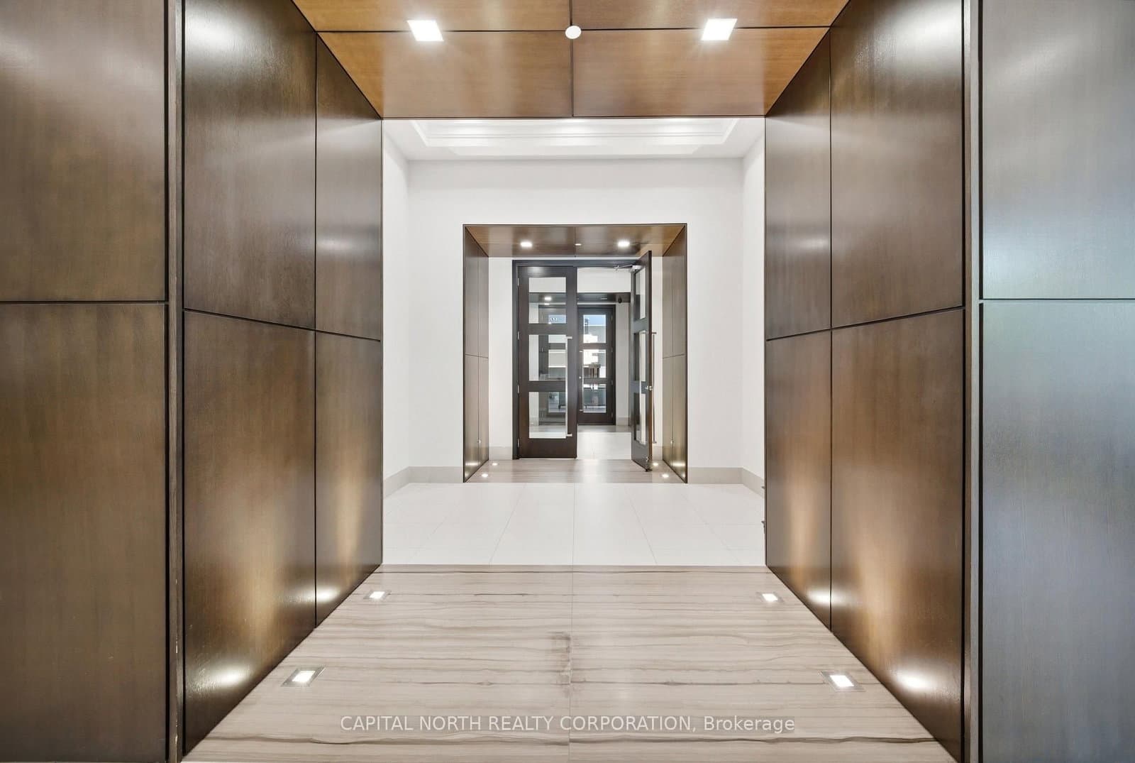 23 Glebe Road W, Unit 804 thumbnail 5