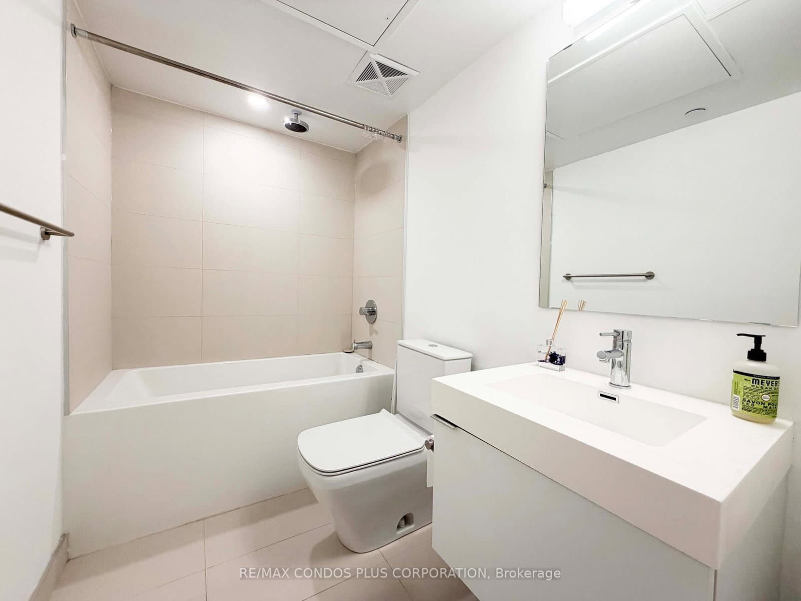 99 Foxbar Road, Unit 306 thumbnail 11