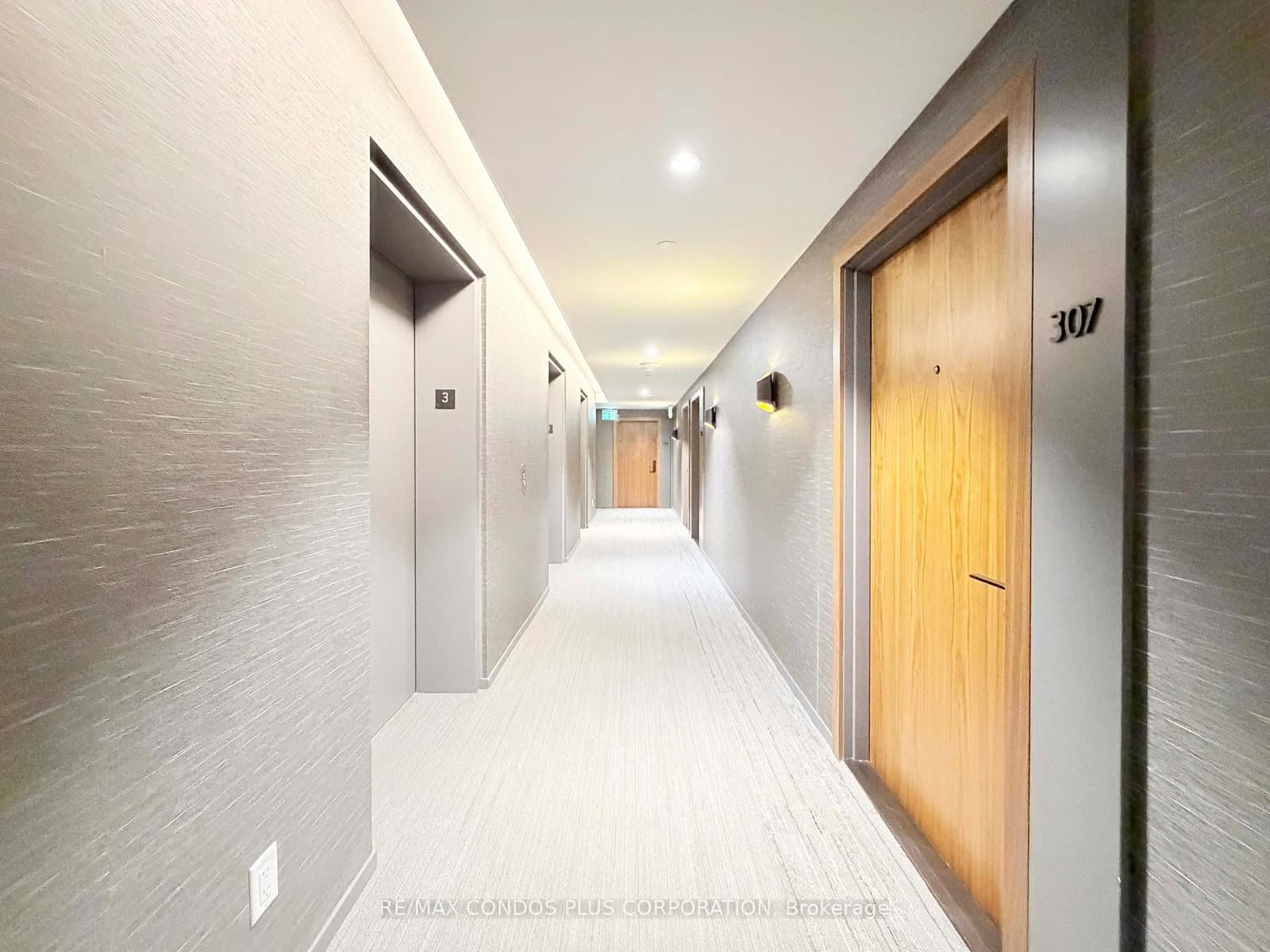 99 Foxbar Road, Unit 306 thumbnail 13