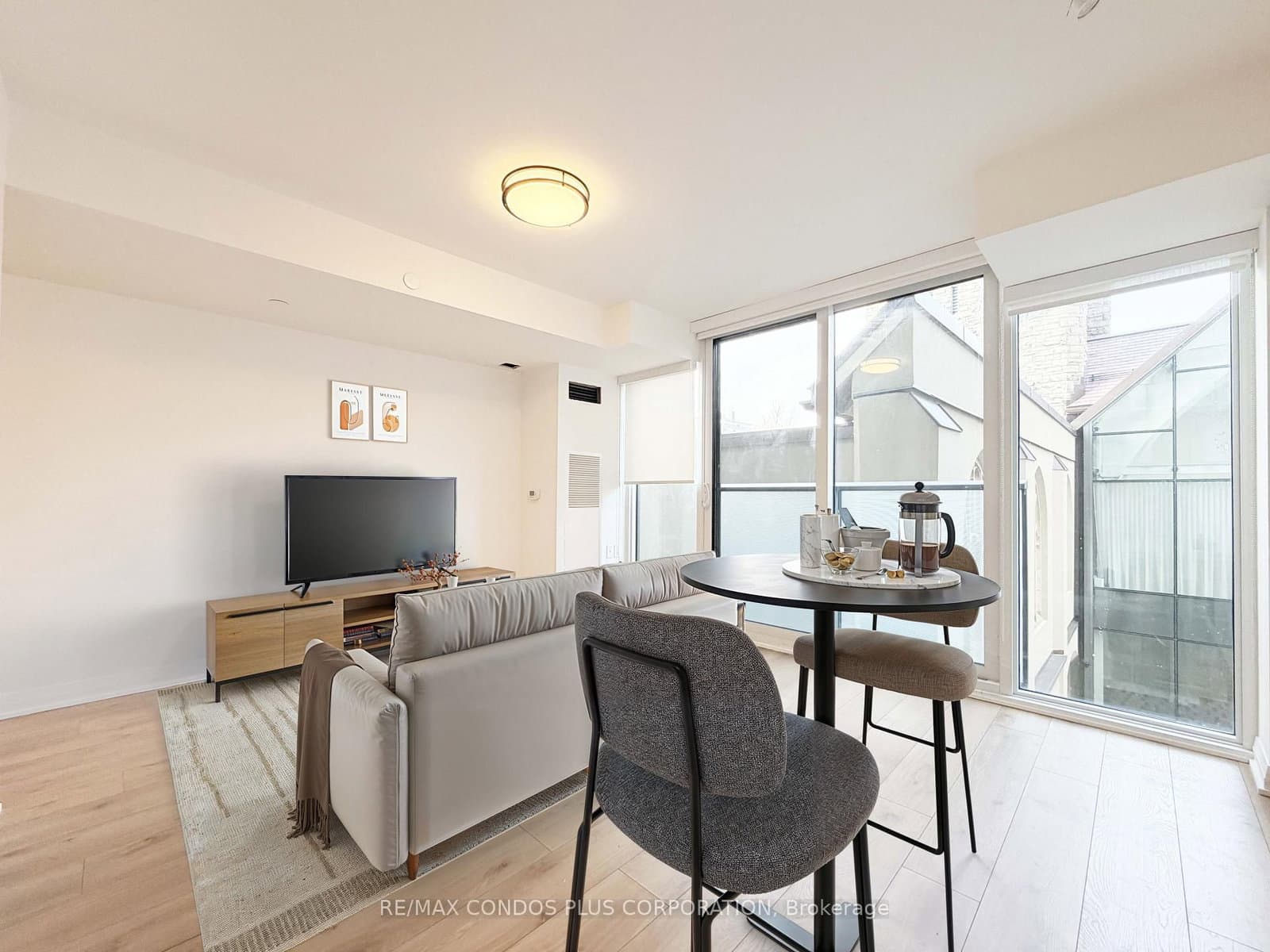99 Foxbar Road, Unit 306 thumbnail 6
