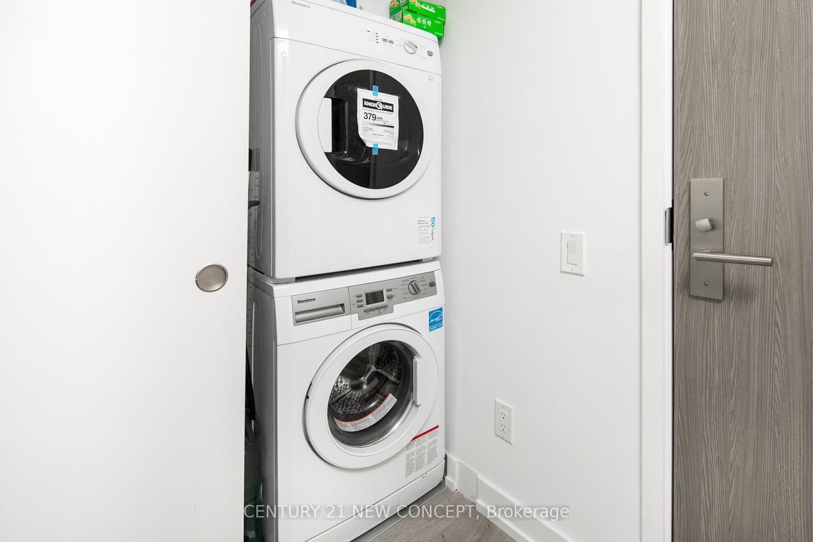 161 Roehampton Avenue, Unit 2011 thumbnail 14