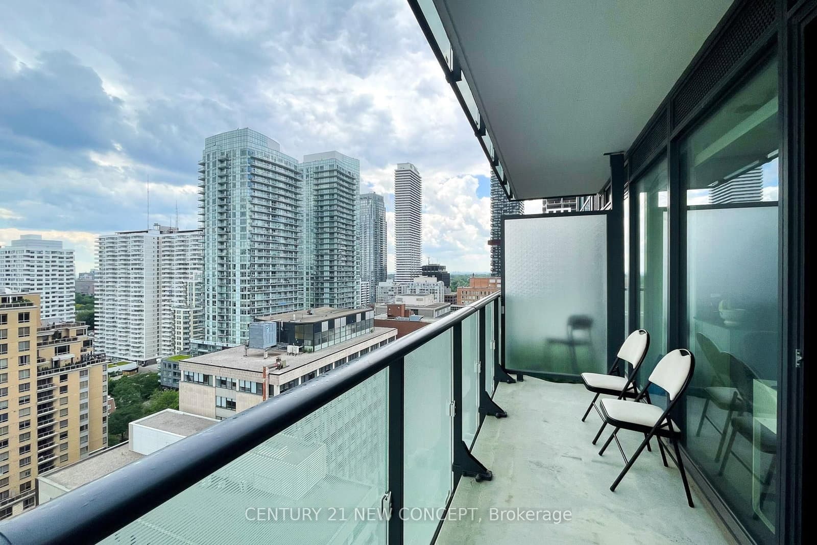 161 Roehampton Avenue, Unit 2011 thumbnail 17