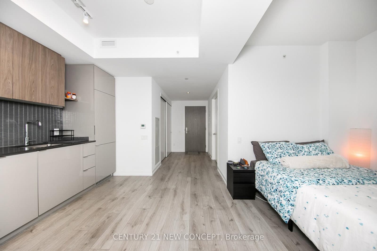 161 Roehampton Avenue, Unit 2011 thumbnail 7
