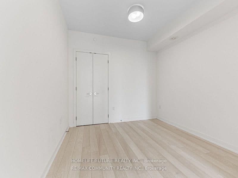 357 King Street W, Unit 3506 thumbnail 20