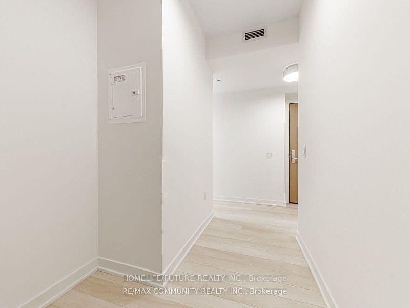 357 King Street W, Unit 3506 thumbnail 8