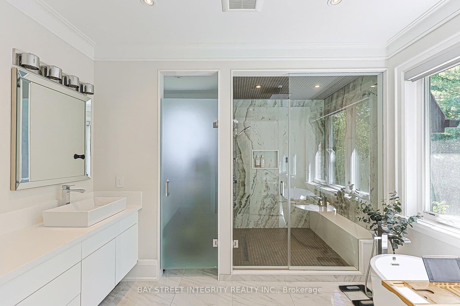 151 Horsham Avenue thumbnail 26