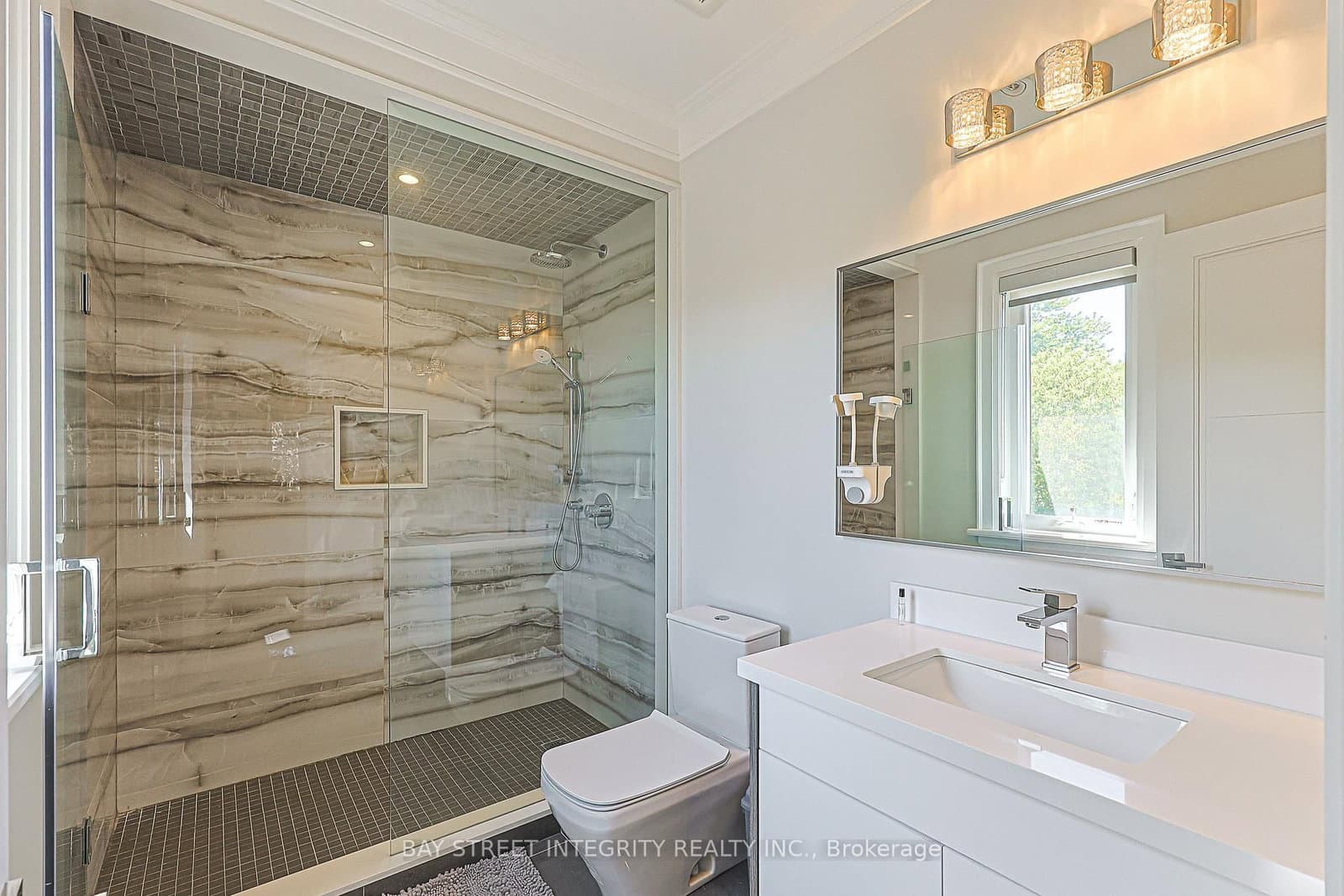 151 Horsham Avenue thumbnail 29