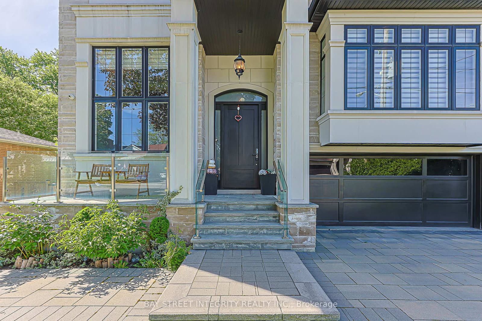 151 Horsham Avenue thumbnail 3