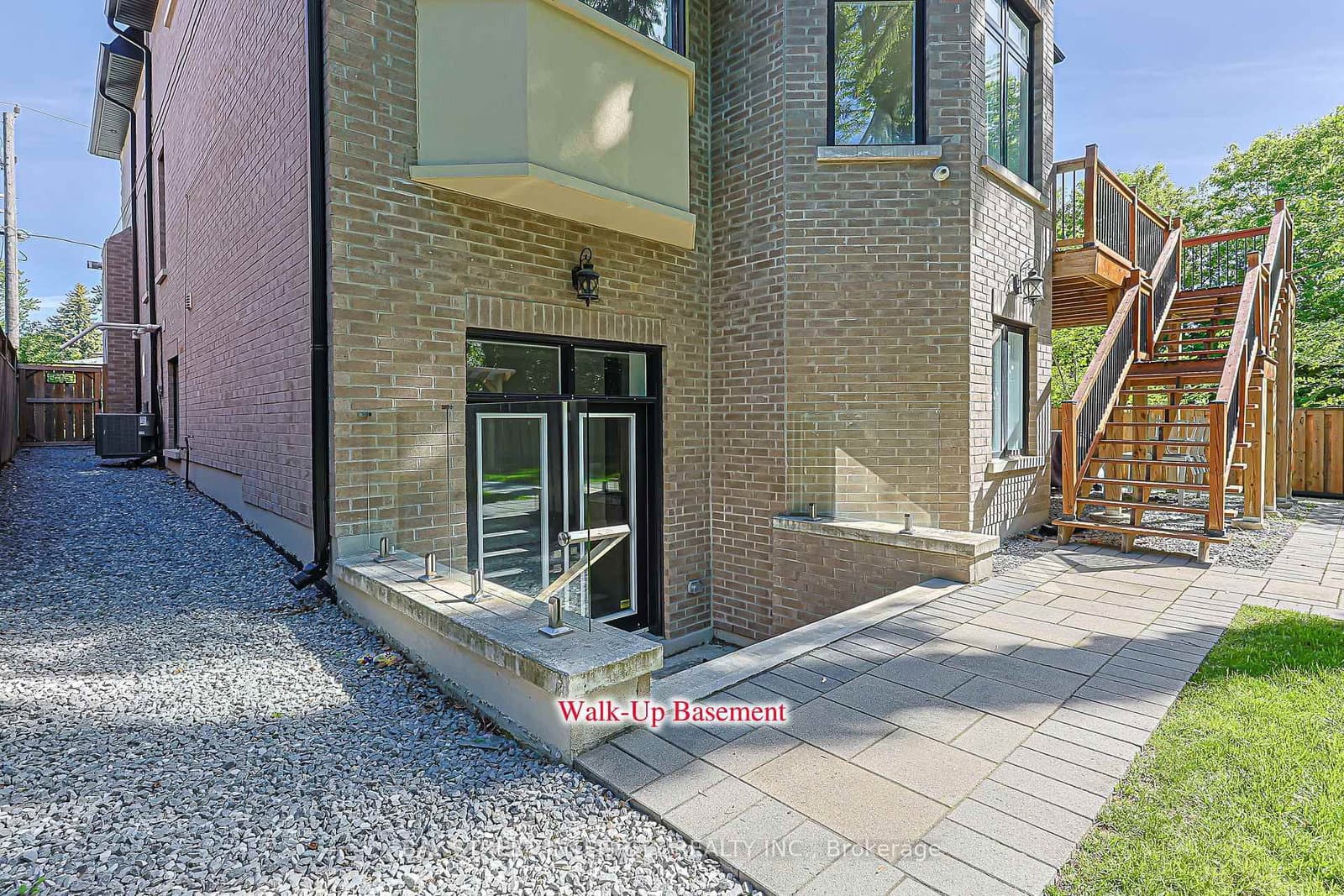 151 Horsham Avenue thumbnail 31