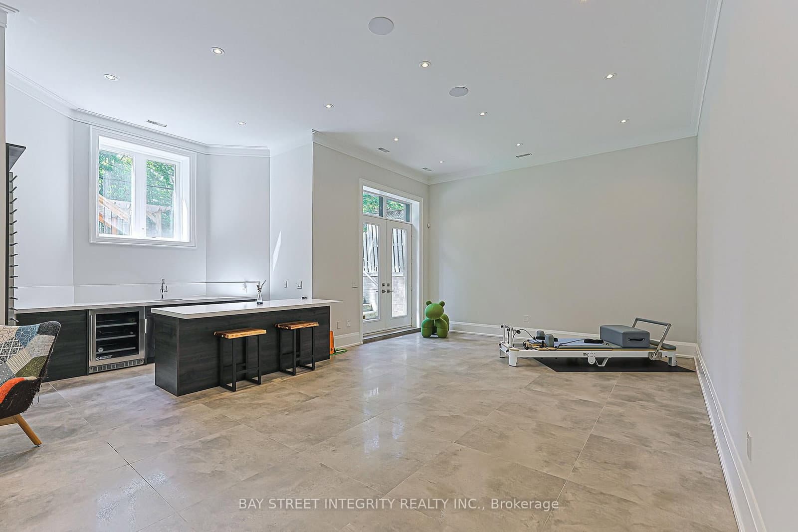 151 Horsham Avenue thumbnail 33