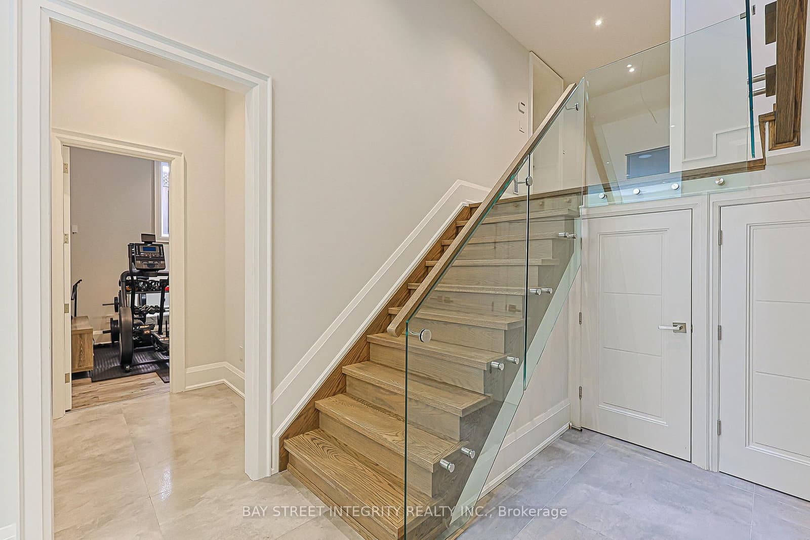 151 Horsham Avenue thumbnail 37