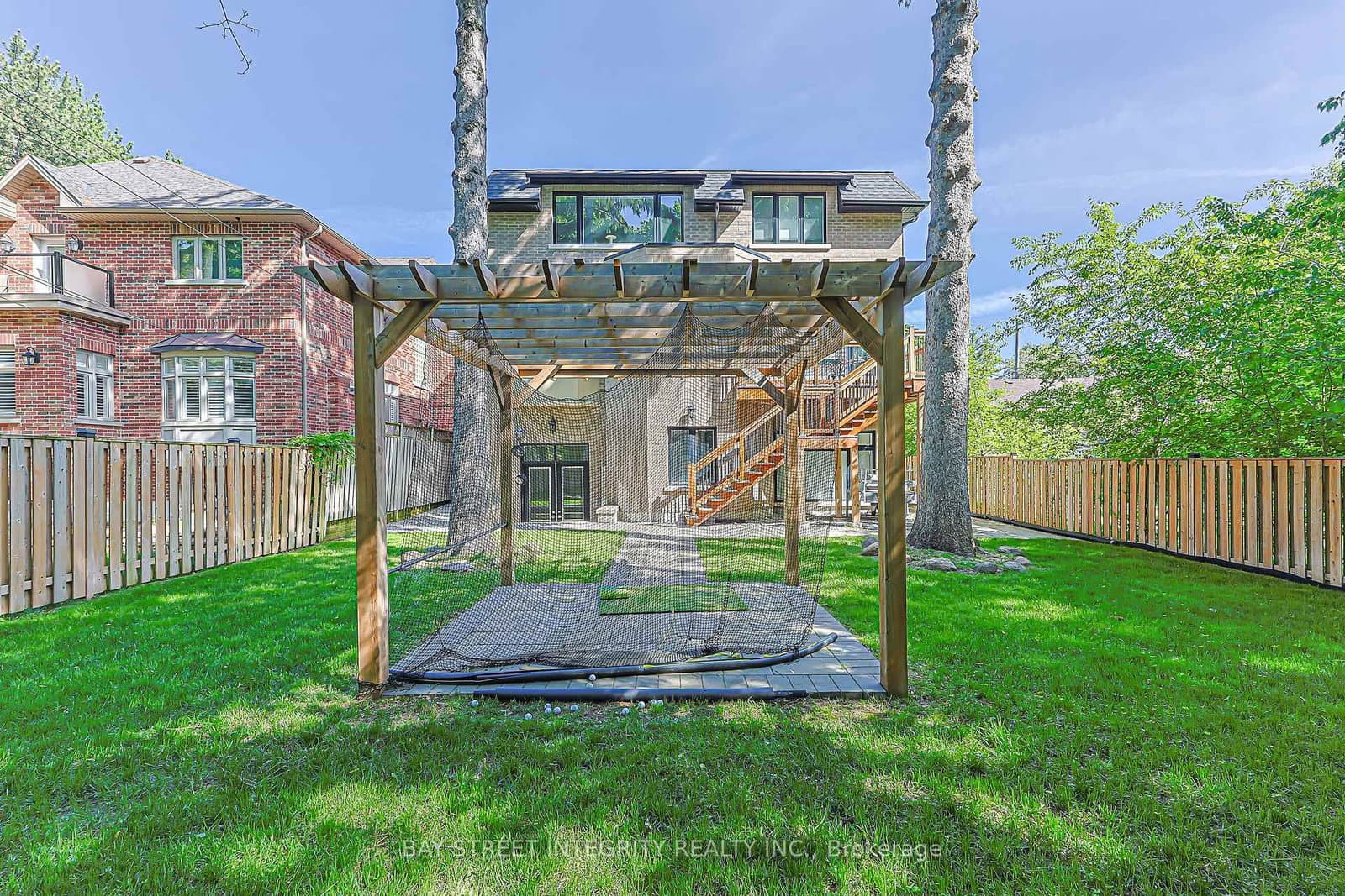 151 Horsham Avenue thumbnail 41
