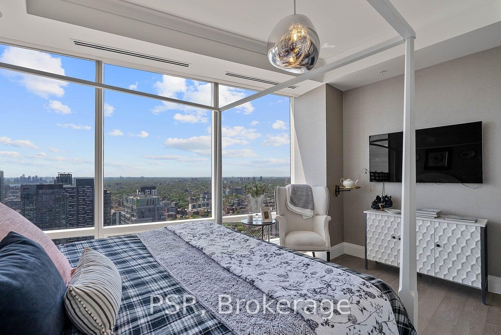 180 University Avenue, Unit 5003 thumbnail 30