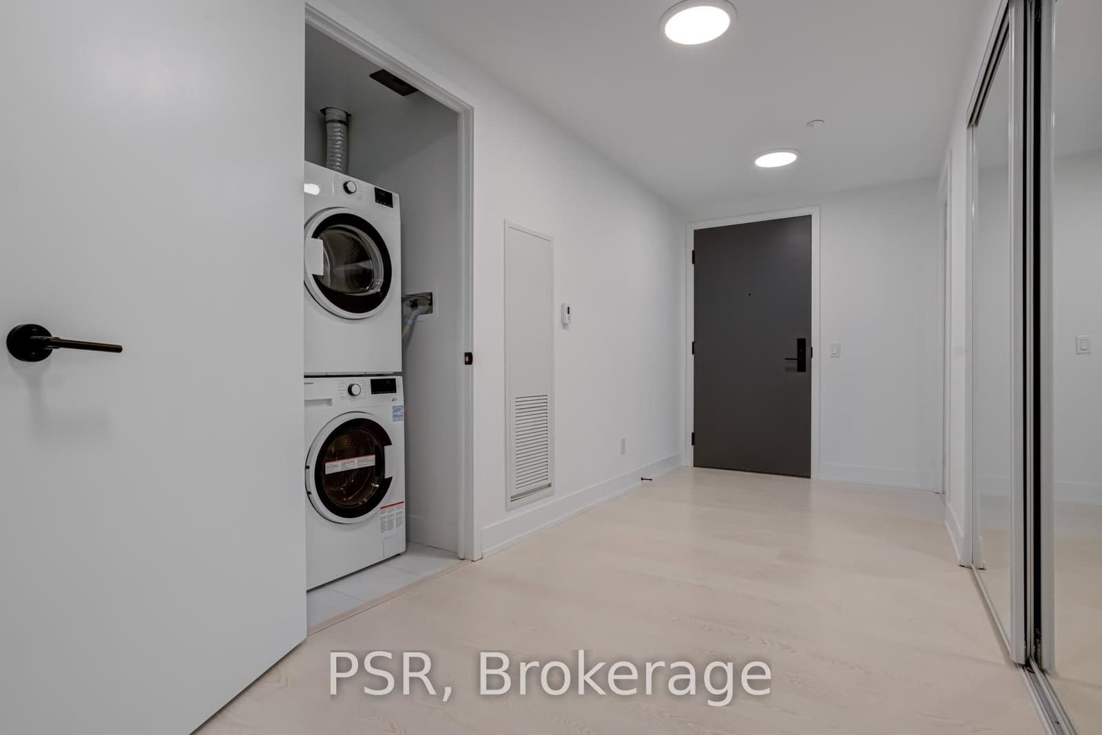 308 Jarvis Street, Unit 422 thumbnail 14