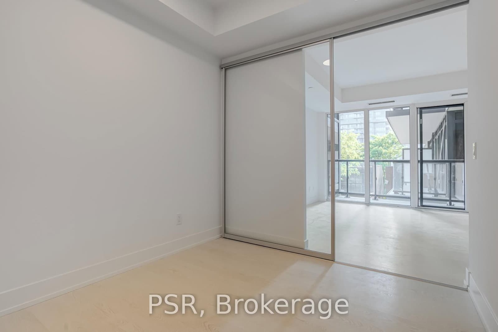 308 Jarvis Street, Unit 422 thumbnail 34