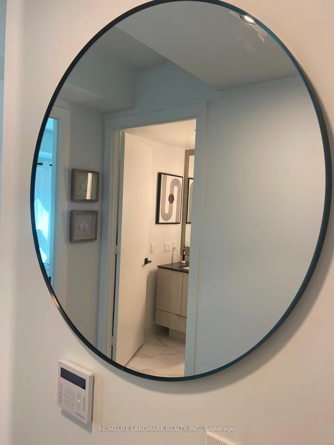 327 King Street W, Unit 703 thumbnail 15