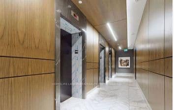 327 King Street W, Unit 703 thumbnail 7